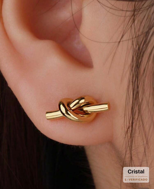 Amore Studs