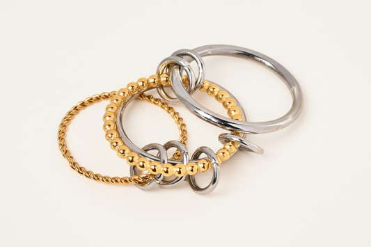 Twist Rings